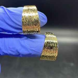 Vintage Signed TJG Clip-On Half Hoop Ribbed Textured Chunky Gold Tone earrings